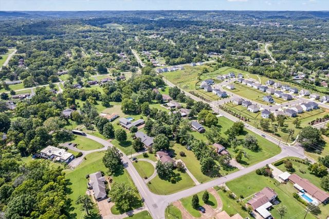 400 Nesbitt Ln, Madison, TN 37115