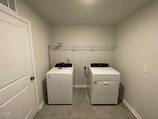 404 Ribbon Rail Street, Fuquay Varina, NC 27526