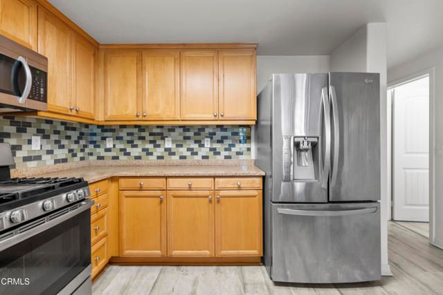 3016 Moonlight Park Avenue, Oxnard, CA 93036