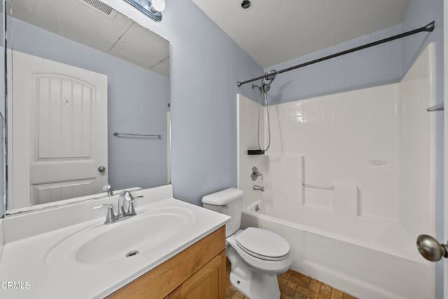 3016 Moonlight Park Avenue, Oxnard, CA 93036