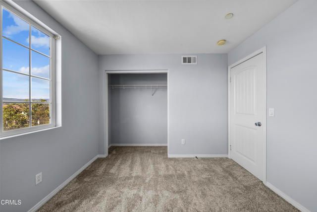 3016 Moonlight Park Avenue, Oxnard, CA 93036