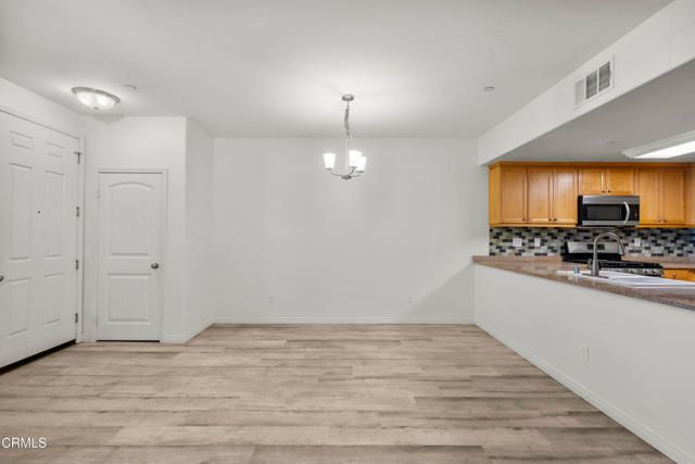 3016 Moonlight Park Avenue, Oxnard, CA 93036