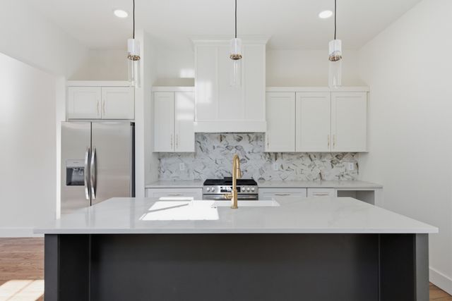 1111 Petway Ave, Nashville, TN 37206