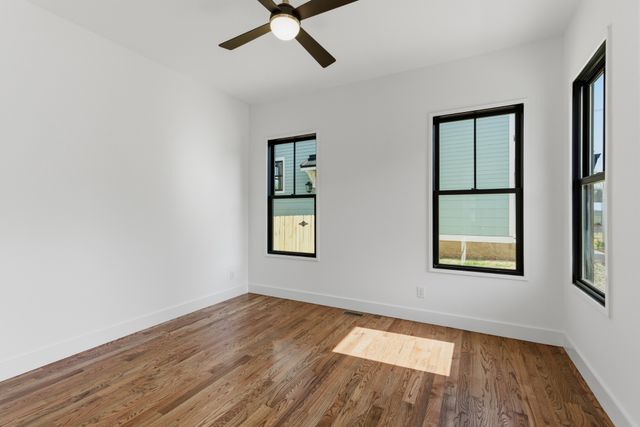 1111 Petway Ave, Nashville, TN 37206