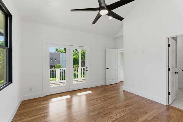 1111 Petway Ave, Nashville, TN 37206