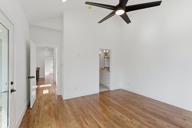 1111 Petway Ave, Nashville, TN 37206