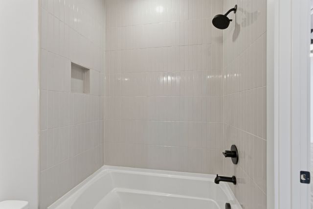 1111 Petway Ave, Nashville, TN 37206