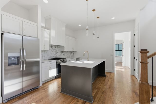 1111 Petway Ave, Nashville, TN 37206