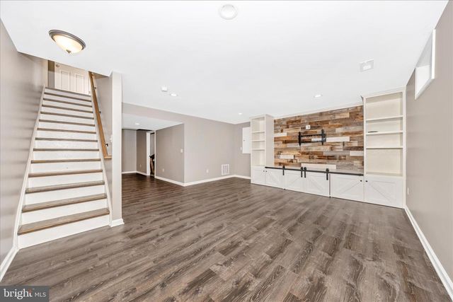 214 UNION RIDGE DR, Charles Town, WV 25414