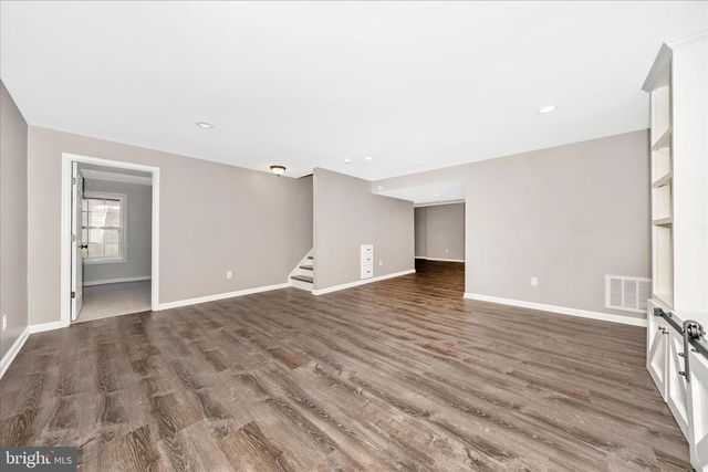 214 UNION RIDGE DR, Charles Town, WV 25414