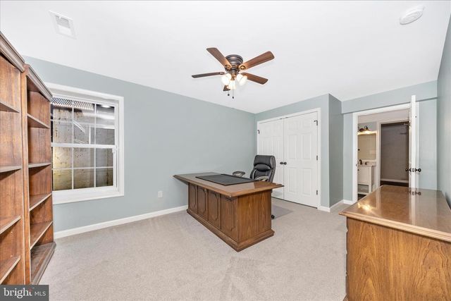 214 UNION RIDGE DR, Charles Town, WV 25414