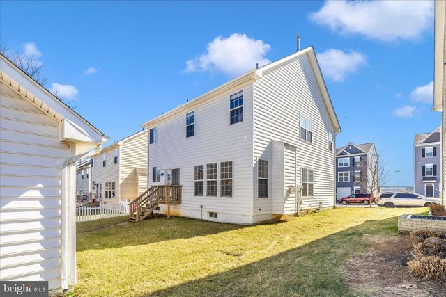 214 UNION RIDGE DR, Charles Town, WV 25414