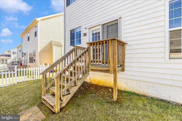 214 UNION RIDGE DR, Charles Town, WV 25414