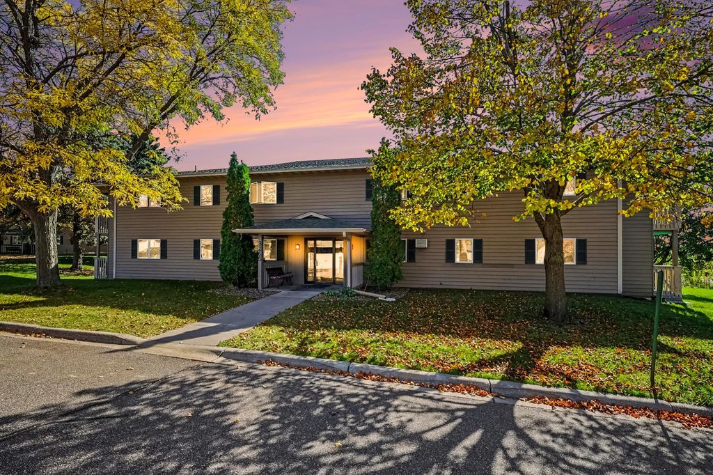 3265 80th Street E 207, Inver Grove Heights, MN 55076 — exterior