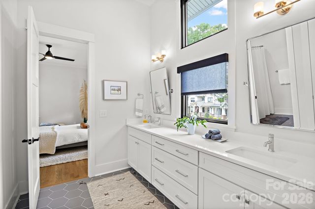 433 Atherton Street, Charlotte, NC 28203