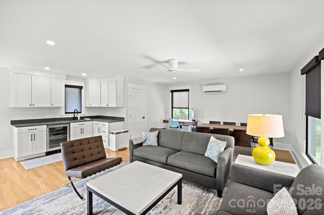 433 Atherton Street, Charlotte, NC 28203