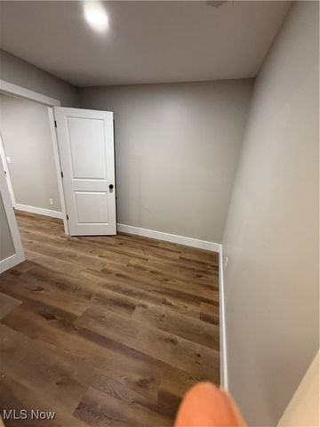 3010 9th Avenue, Vienna, WV 26105