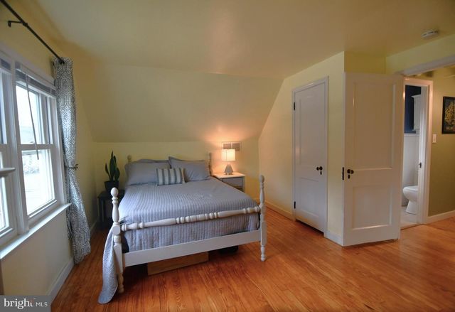 915 BIRCH RD, Hellertown, PA 18055