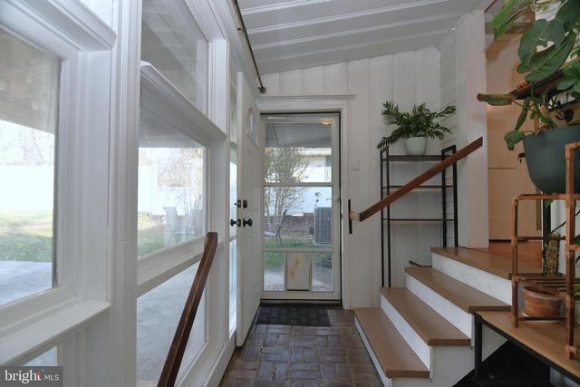 915 BIRCH RD, Hellertown, PA 18055