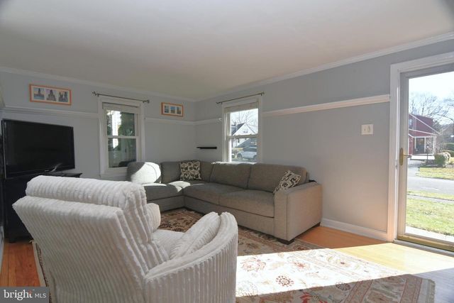 915 BIRCH RD, Hellertown, PA 18055