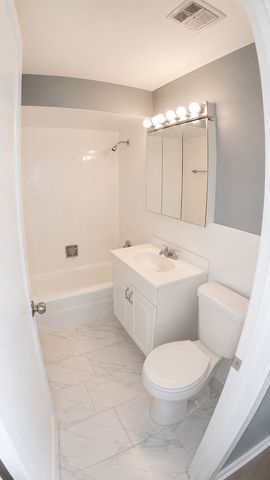 336 Lathrop Avenue 605, Forest Park, IL 60130