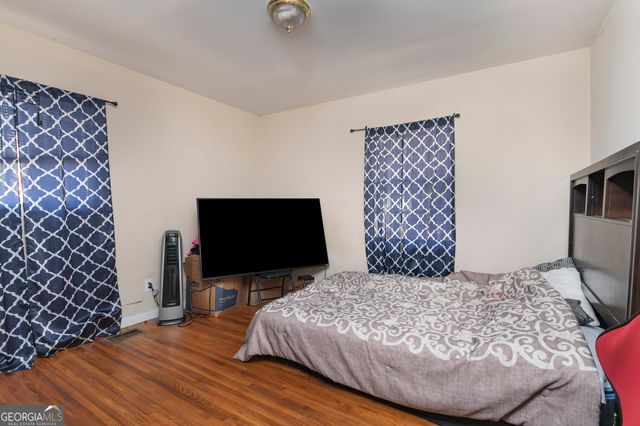 761 Robert E Lee Parkway, Jonesboro, GA 30238