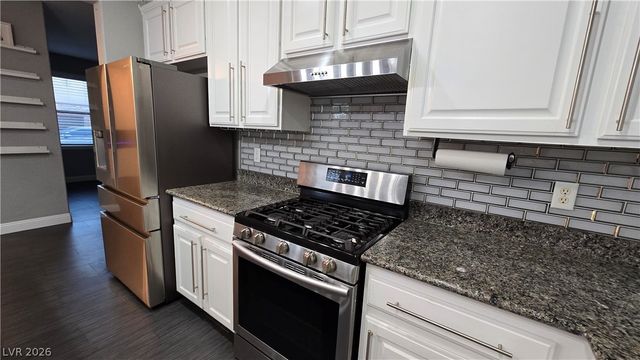 7310 Rocky Gorge Court, Las Vegas, NV 89113