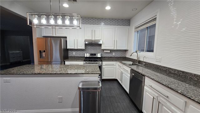 7310 Rocky Gorge Court, Las Vegas, NV 89113