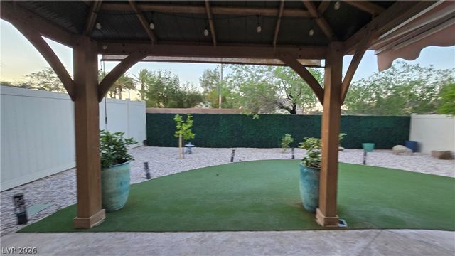 7310 Rocky Gorge Court, Las Vegas, NV 89113