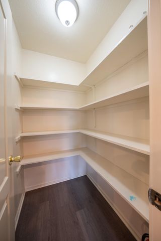211 JACKAL DR, Columbia, MO 65202