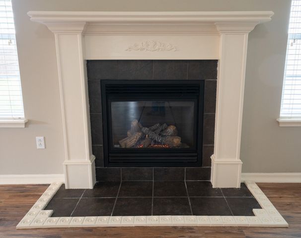 211 JACKAL DR, Columbia, MO 65202