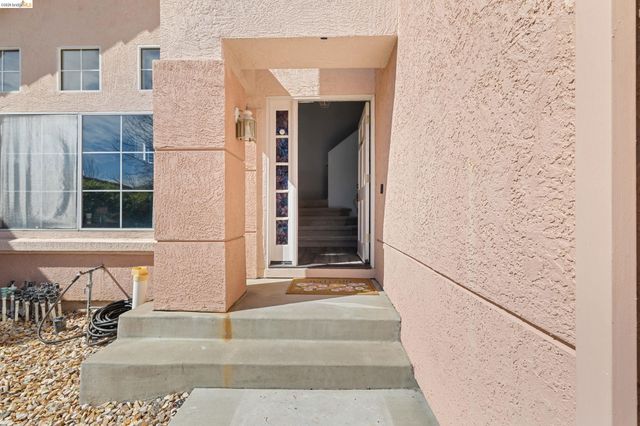 4924 Stirrup Way, Antioch, CA 94531