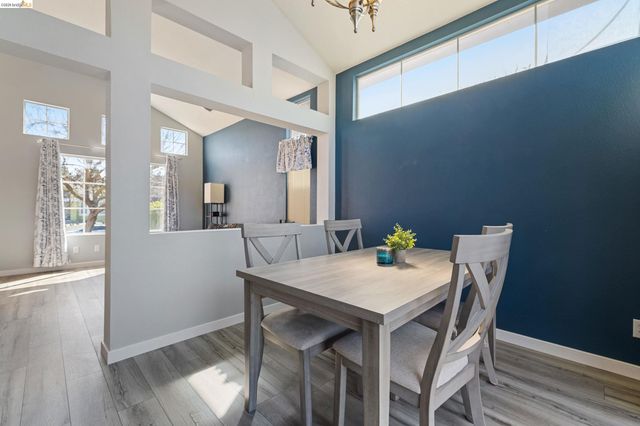 4924 Stirrup Way, Antioch, CA 94531