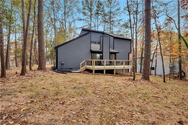 4300 Inverness NE Court, Roswell, GA 30075