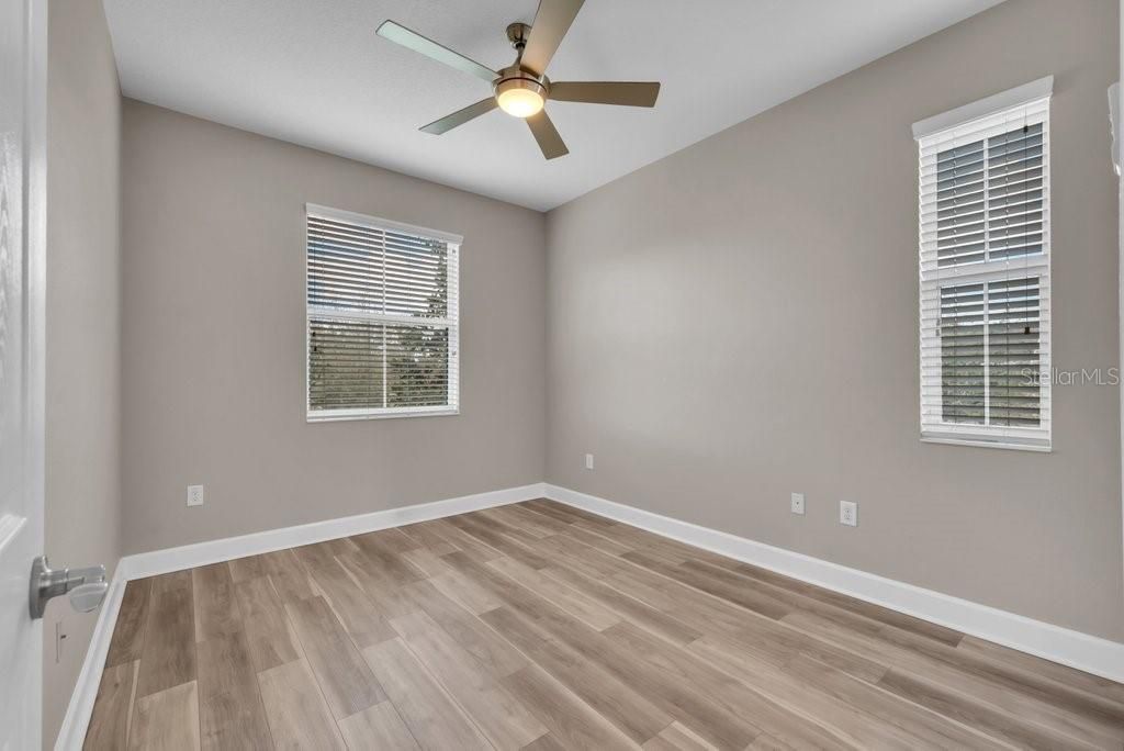 Image 19 of property listing at 16858 DORMAN ROAD, Lithia, FL 33547