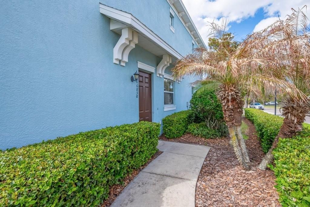 Image 24 of property listing at 16858 DORMAN ROAD, Lithia, FL 33547