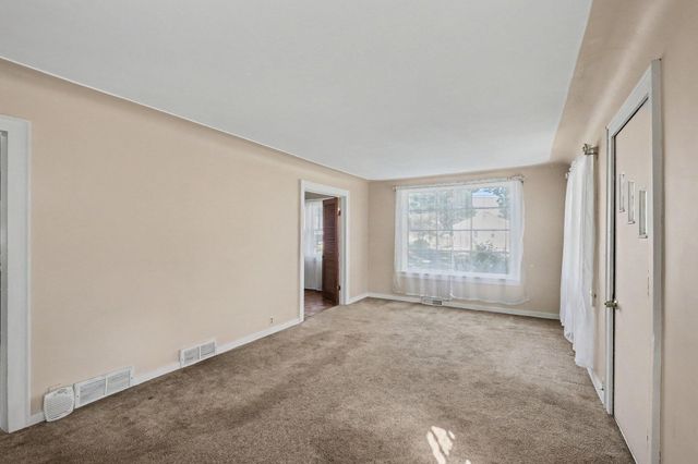 4039 Buchanan Avenue SW, Wyoming, MI 49548