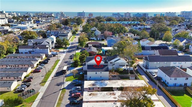 722 16th ST B, Virginia Beach, VA 23451