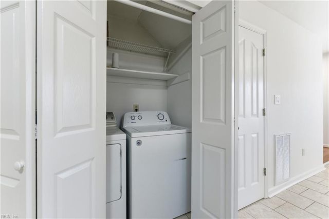 722 16th ST B, Virginia Beach, VA 23451