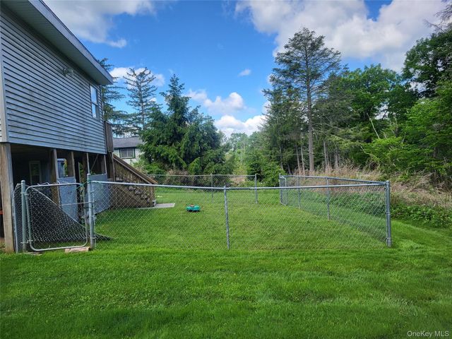 286 Dingle Daisy Road, Monticello, NY 12701