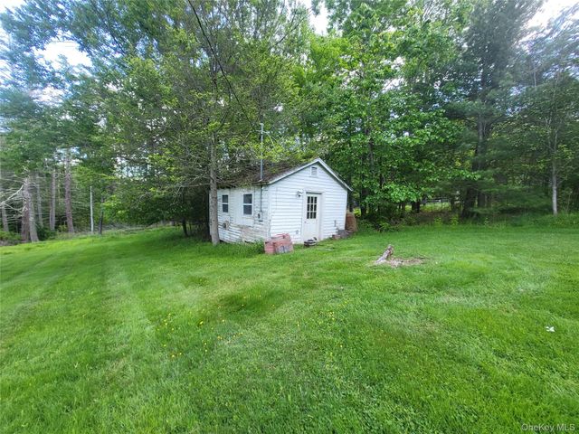 286 Dingle Daisy Road, Monticello, NY 12701