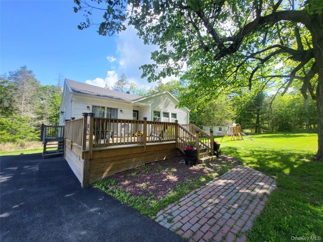 286 Dingle Daisy Road, Monticello, NY 12701