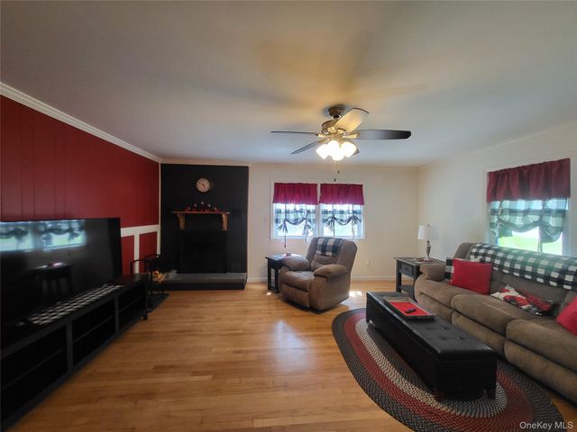 286 Dingle Daisy Road, Monticello, NY 12701