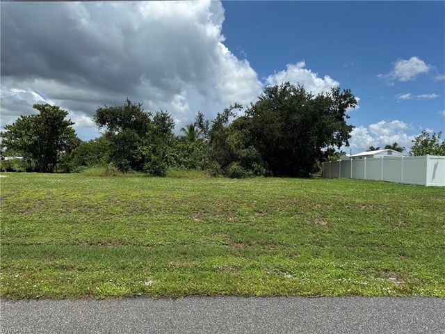 3502 Discovery DR, Punta Gorda, FL 33983