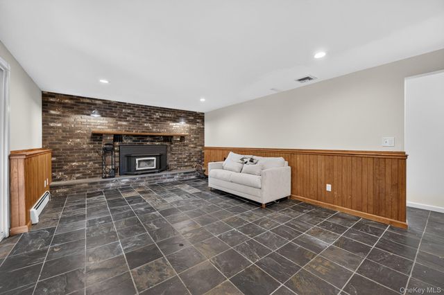 245 Stony Ford Road, Middletown, NY 10941