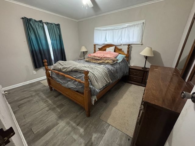 1206 Harvey Drive, Sterling, IL 61081