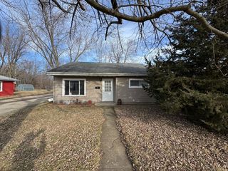 1206 Harvey Drive, Sterling, IL 61081