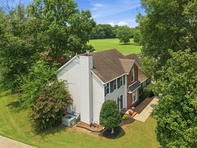 322 Alden Cove Dr, Smyrna, TN 37167