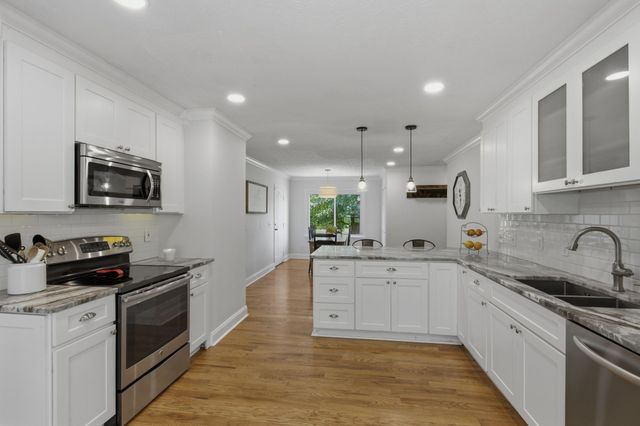 322 Alden Cove Dr, Smyrna, TN 37167