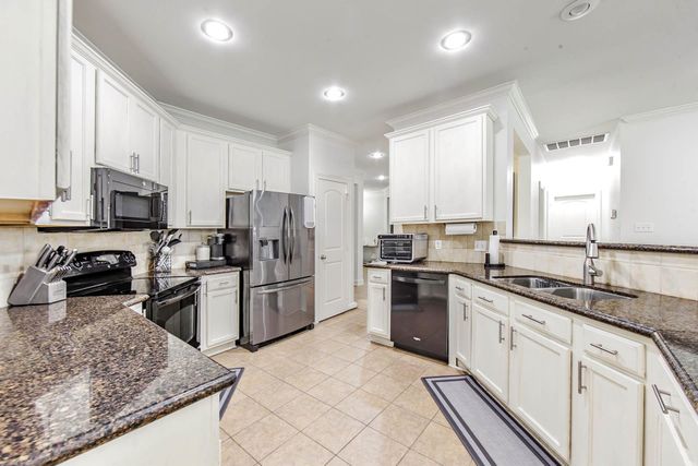 131 Windsong Way, Houma, LA 70360